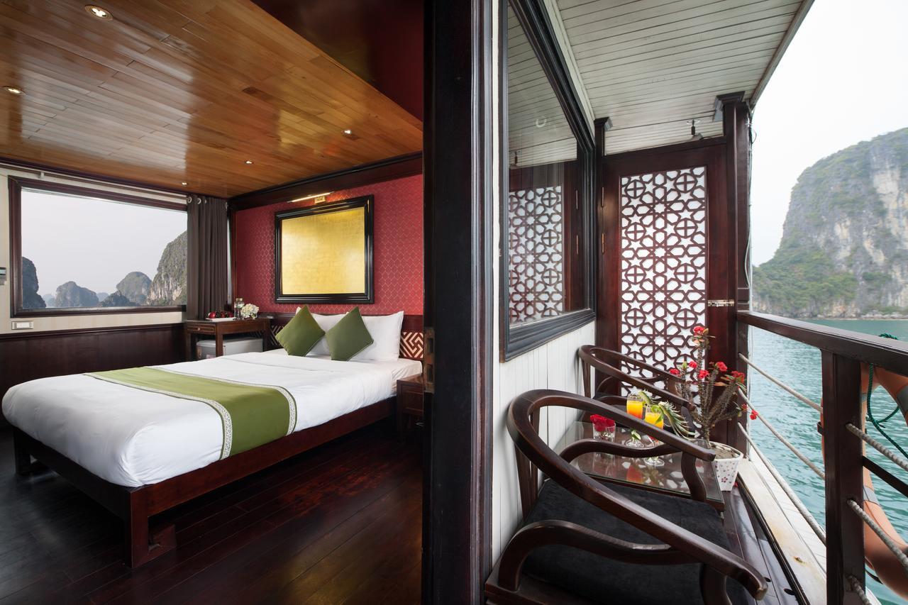 Garden Bay Premium Cruise Hotell Ha Long Exteriör bild